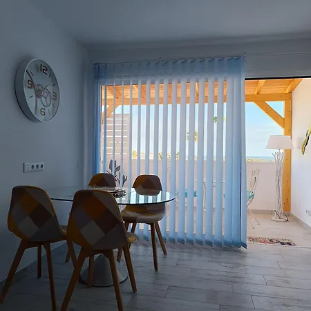 Bella Vista * Κόστα Κάλμα